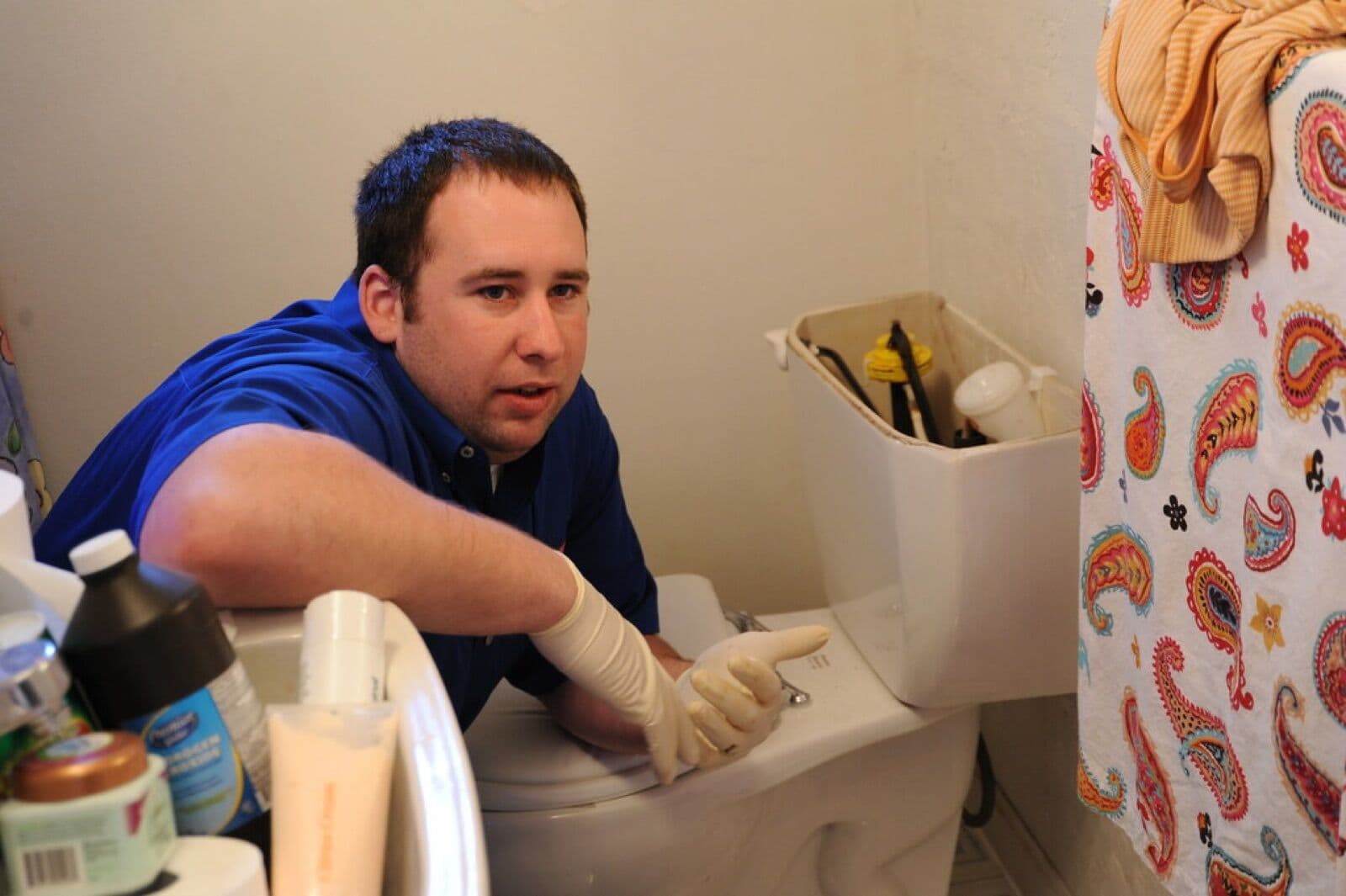 Reparatur am WC